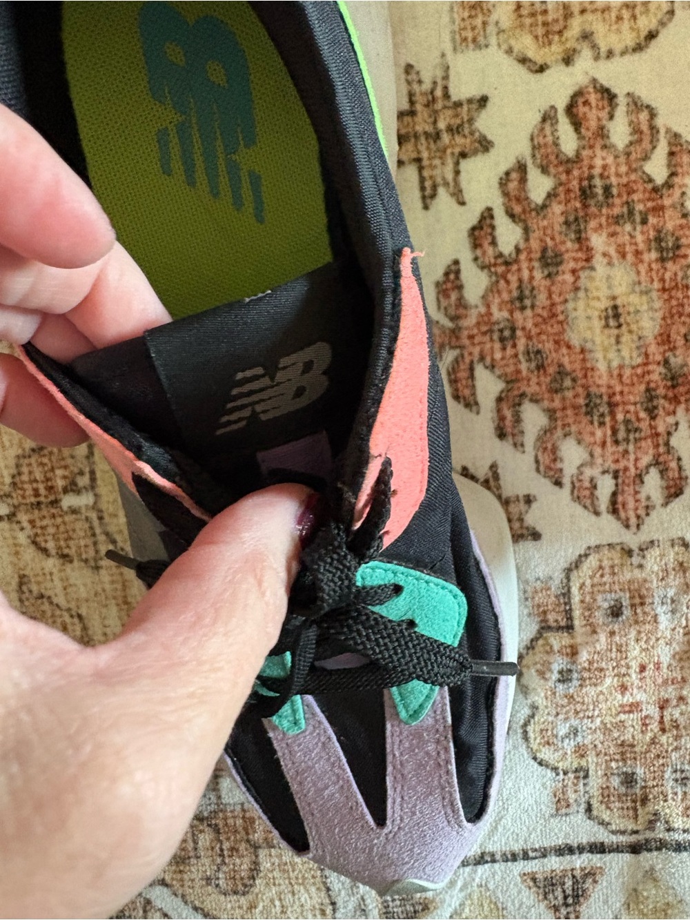 New Balance Women Multicolor 327 Runner Sneakers - Pink/Green/Black/Yellow 9 - Picture 2 of 4